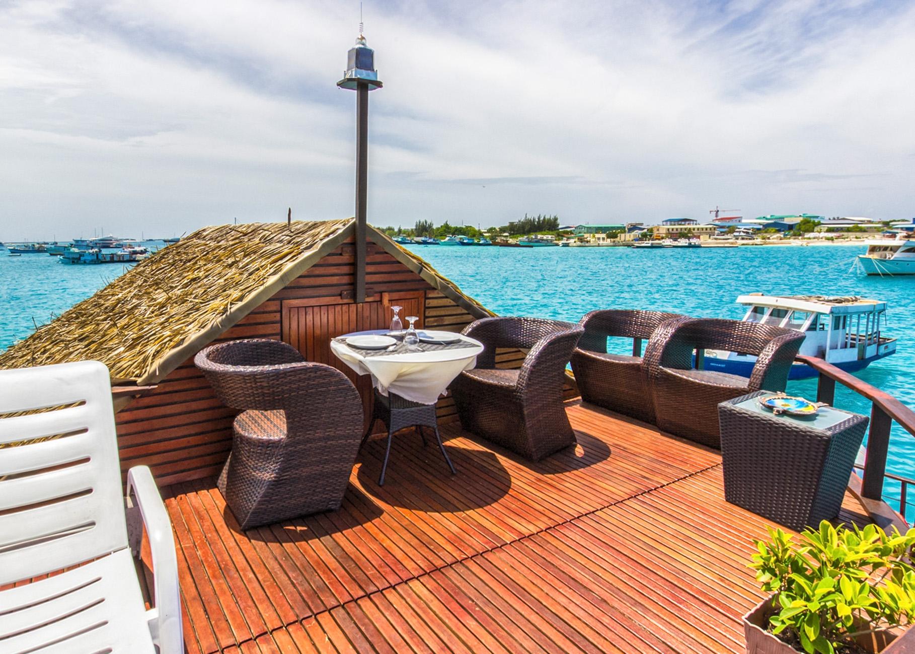 Hotel UI Inn Malé Buitenkant foto