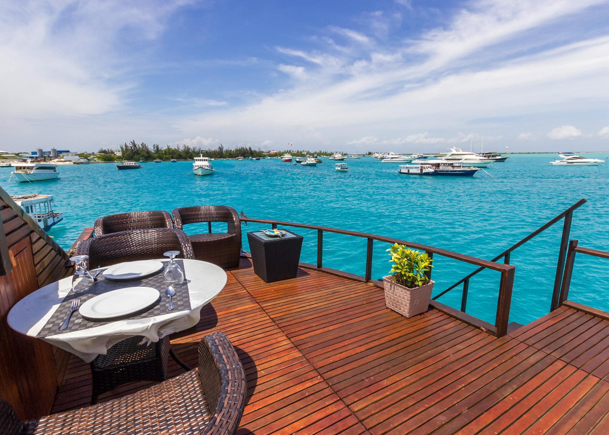 Hotel UI Inn Malé Buitenkant foto