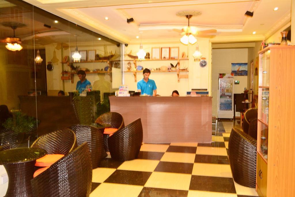 Hotel UI Inn Malé Buitenkant foto