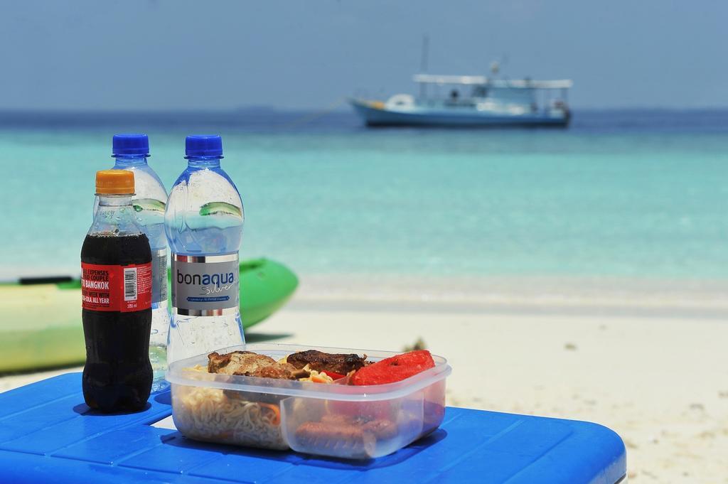 Hotel UI Inn Malé Buitenkant foto