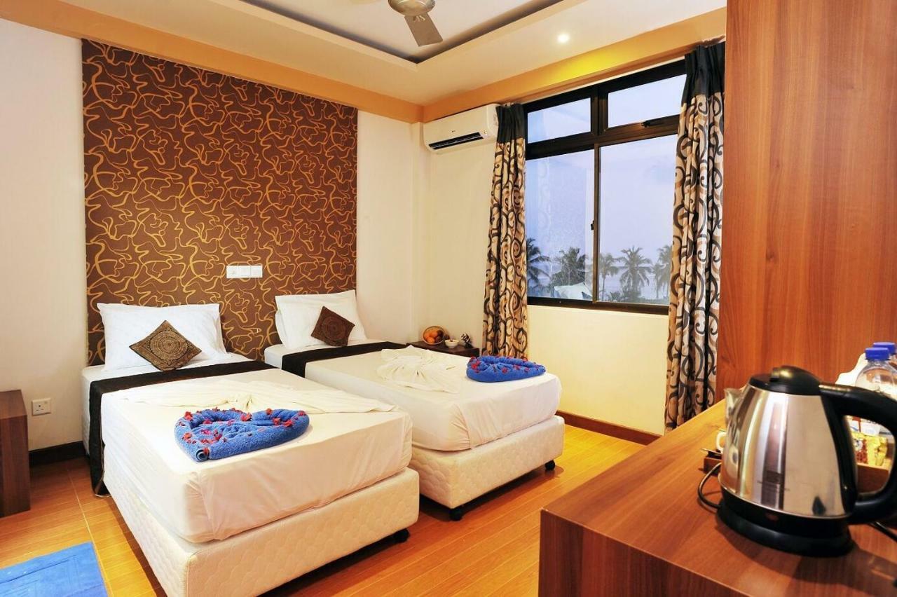 Hotel UI Inn Malé Buitenkant foto